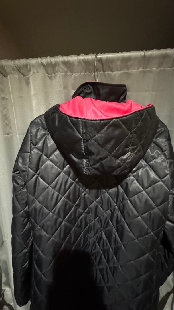 ヨネックス　キルティングレディースハーフコートLサイズ