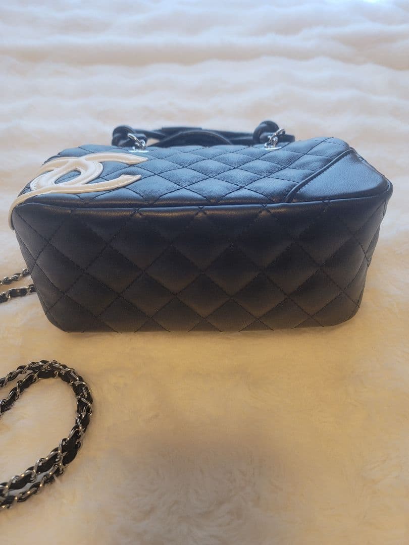 KENノベルティ CHANEL ブラック キルティング ショルダーバッグ